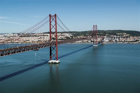 most 25 kwietnia lizbona